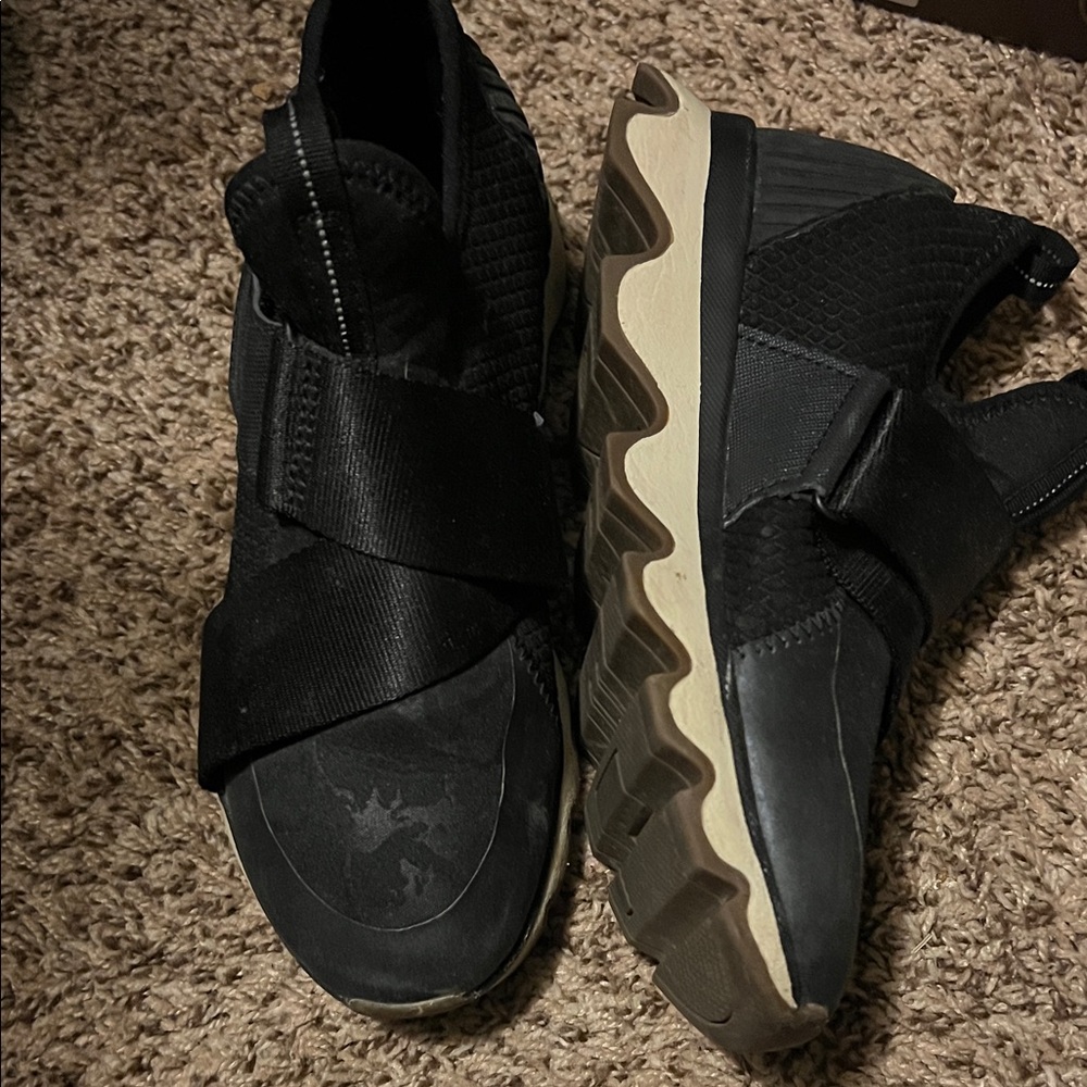 Sorel Women's Kinetic Sneak Sneake